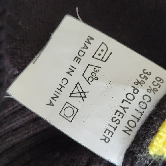 Cute sweater from JUST ONE with embroidered design - Picture 6 of 6